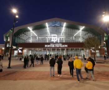 Baylor співпрацює з Noise New Media, щоб організувати живі розважальні заходи у Foster Pavilion | ЗМІ та зв'язки з громадськістю