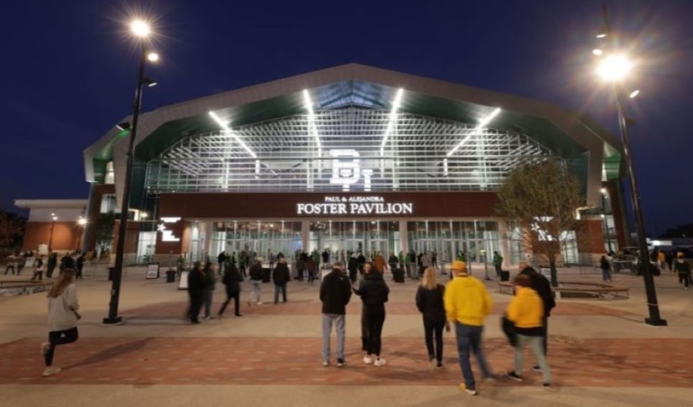 Baylor співпрацює з Noise New Media, щоб організувати живі розважальні заходи у Foster Pavilion | ЗМІ та зв'язки з громадськістю