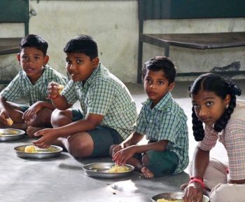 Chennai Corporation попросити уряду. Переглянути операції з аутсорсингу для схеми сніданку CM
