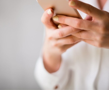 Коментарі до FCC щодо заявок T-Mobile і US Cellular на згоду на передачу контролю над ліцензіями та дозволами