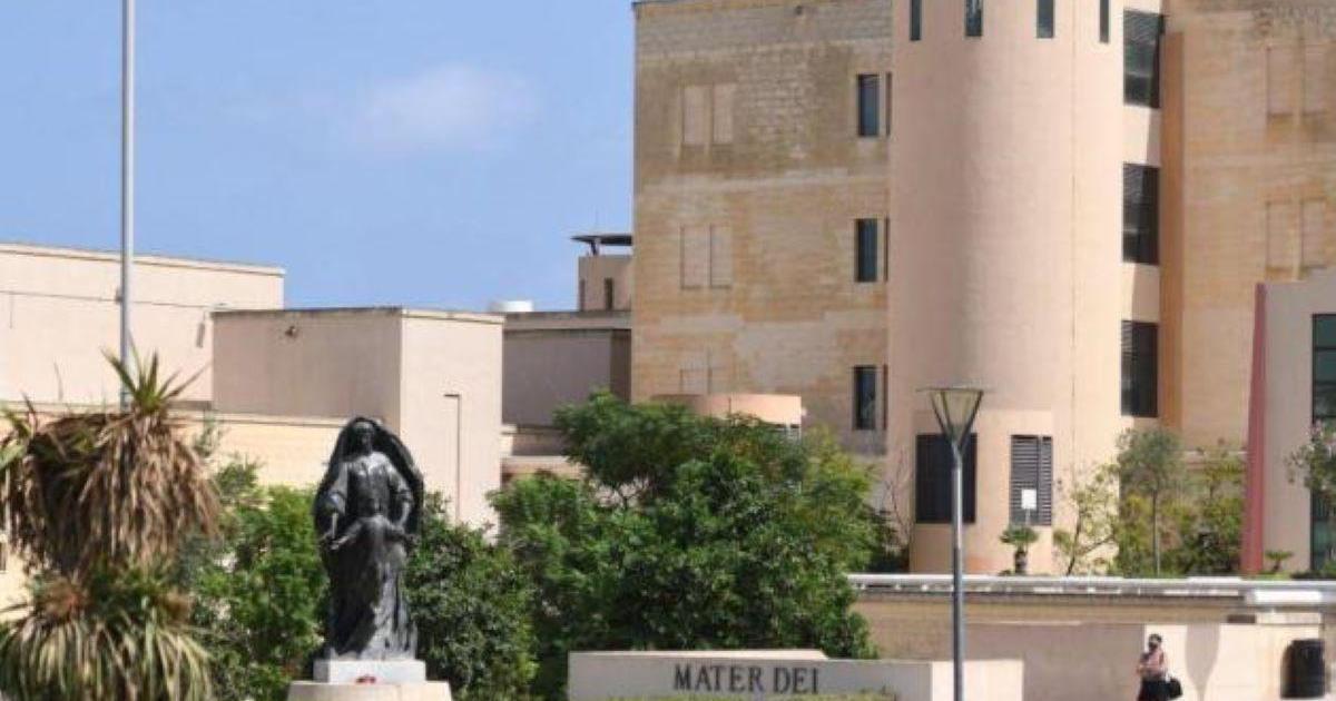 Міністр критикує директиви профспілки лікарів Mater Dei