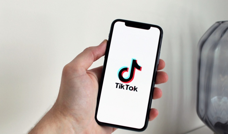 У Сполучених Штатах TikTok тимчасово відключається