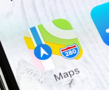 Apple Maps незабаром може отримати рекламу, дозволяючи підприємствам платити за підвищення видимості