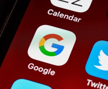 Google AXES Чорний місяць історії та інші спеціальні спостереження