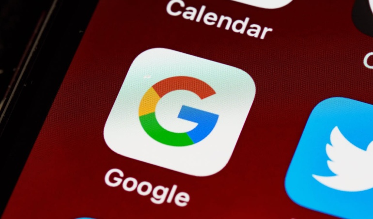 Google AXES Чорний місяць історії та інші спеціальні спостереження