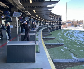 Topgolf відкриває ситних гольфістів, охоплює одноцифровий холод