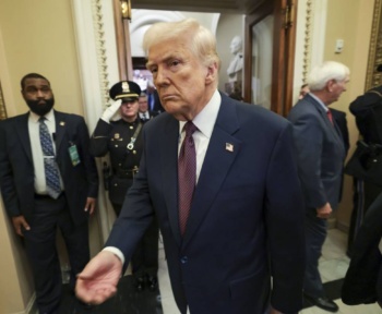Аутсорсинг міг би побачити підвищення від тарифів Трампа, каже Коллієри