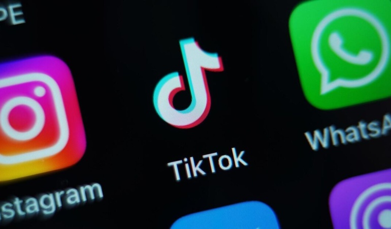 Російські та китайські мережі впливу "розповсюджують дезінформацію щодо Ірландії в соціальних мережах