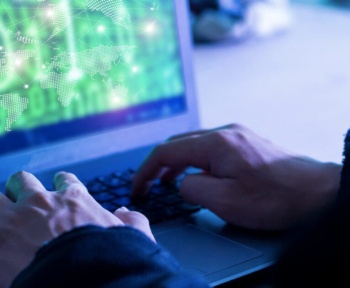 Використання AI у запобіганні та виявленні шахрайства