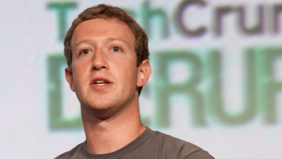 Марк Цукерберг розкриває, як політика Apple знищила Facebook Farmville