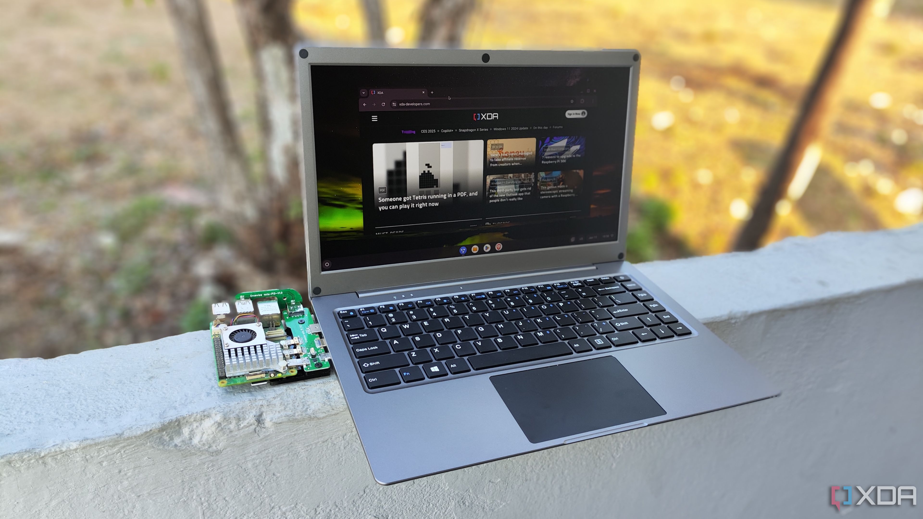 Запуск Fydeos на Raspberry Pi 5, з SBC підключеним до Crowview Note 14