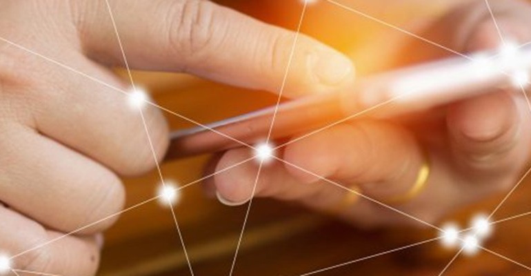 Vodafone, три повне злиття Великобританії Великобританії