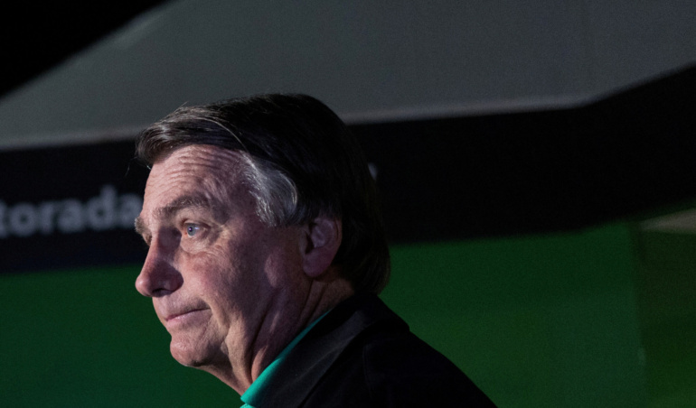 Топ -суд Бразилії накладає на Bolsonaro тег на Болсоно, забороняє його від соціальних медіа
