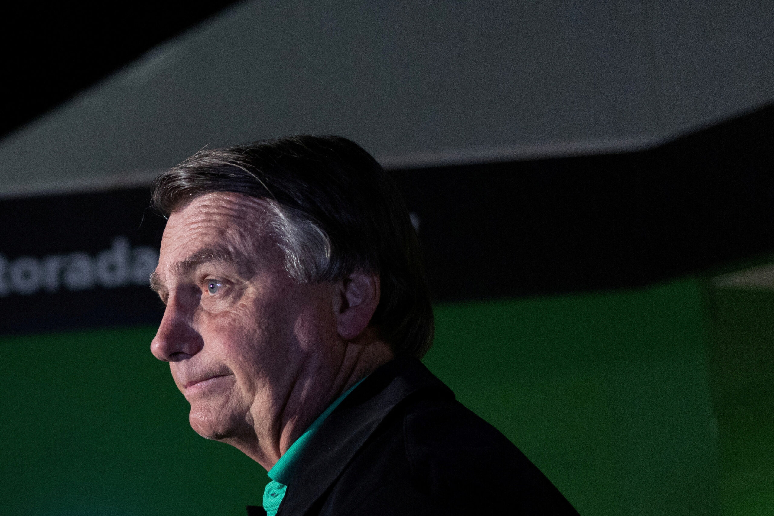 Топ -суд Бразилії накладає на Bolsonaro тег на Болсоно, забороняє його від соціальних медіа