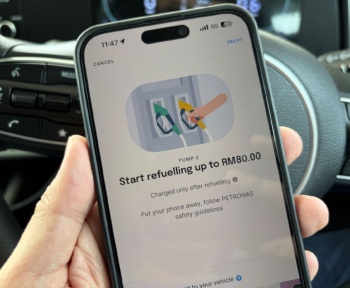 Budi95: Чи дозволяються Ewallets та мобільні додатки на бензинових станціях? Чи є смартфони ризик безпеки?
