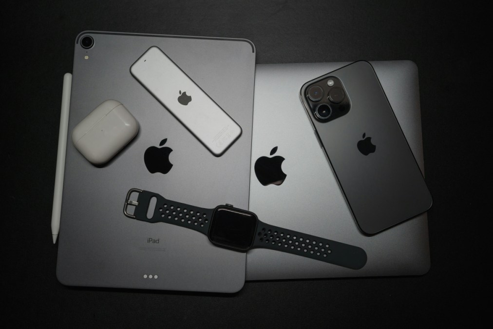 iPhone 17, AirPods Pro 3, Watch 11