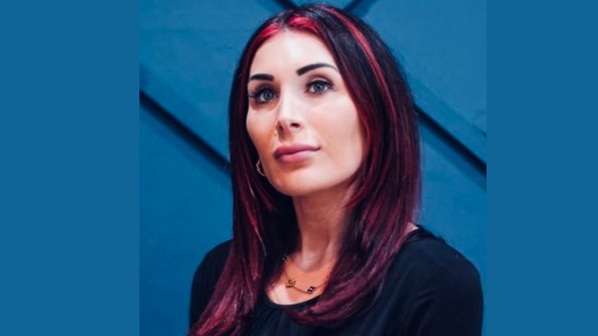 Трамп, що блокувавши його аутсорсинг, каже Лора Ломер, підштовхує до "Знову зробити кол -центри американськими" - американські новини