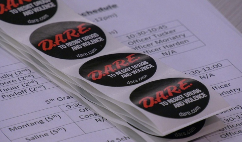 Наступне покоління офіцерів Dare, які навчаються в Maple Grove