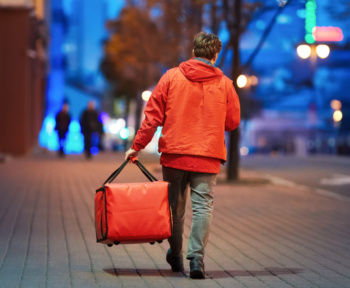 Чому у сторонніх додатках угоди більш поширені, ніж деінде?