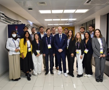 Молоді медіа-професіонали отримують безцінний досвід на чемпіонаті світу з футболу U-20 Chile 2025™