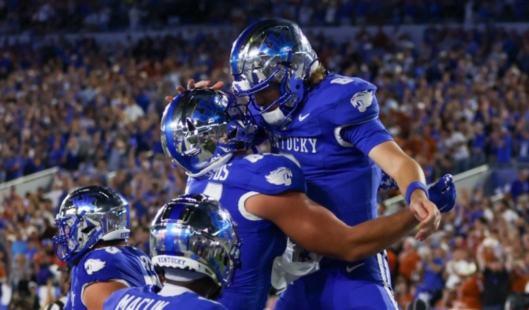 Результат боксу, MVP і реакція Twitter на болючу поразку Kentucky Football від Texas Longhorns