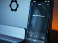 Шкідливі програми ChatGPT стежать за користувачами та викрадають конфіденційну інформацію