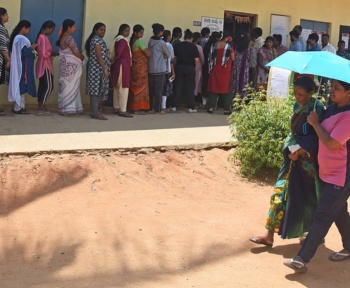 В Аландському виборчому окрузі створили «колл-центр» для крадіжки виборців: Джерела