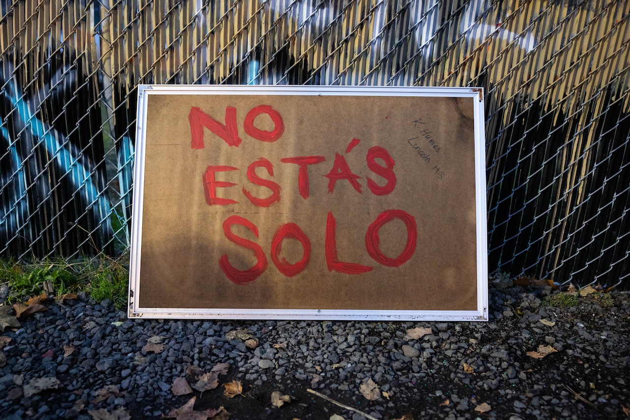 Як жителі Орегону створюють мережі, щоб захистити своїх сусідів-іммігрантів від ICE