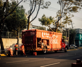 Заборона Мексики на аутсорсинг виявила масове ухилення від участі в прибутках
