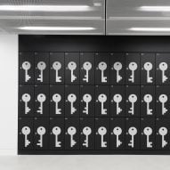 Мейпл Хаус для визначення маршруту та вивіски від BOB Design