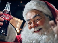 Усі говорять про суперечливу різдвяну рекламу Coca-Cola