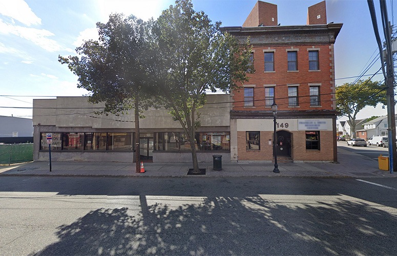 NAI James E. Hanson веде переговори про продаж багатоцільового сайту розробки в Hackensack