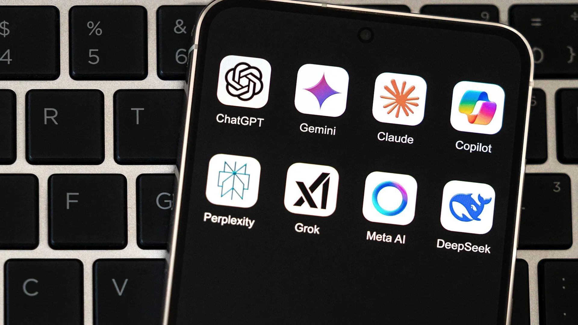 Найкорисніші мобільні програми AI, які варто спробувати