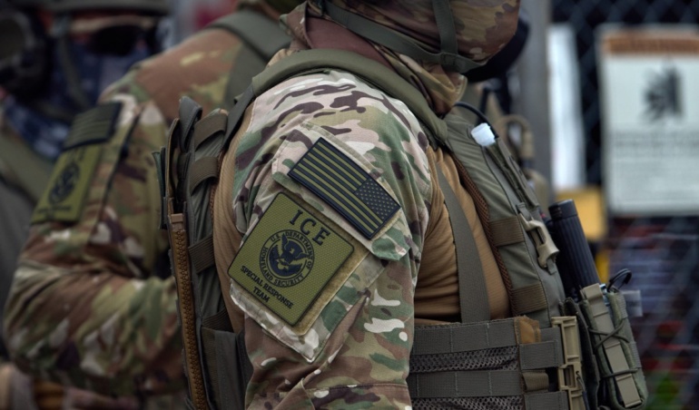 Програми ICE Agent Tracker знову перевіряють законодавці