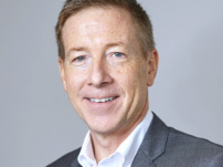 Джон Кейн з Amazon Web Services про використання ШІ у фінансах: ризики та страхування