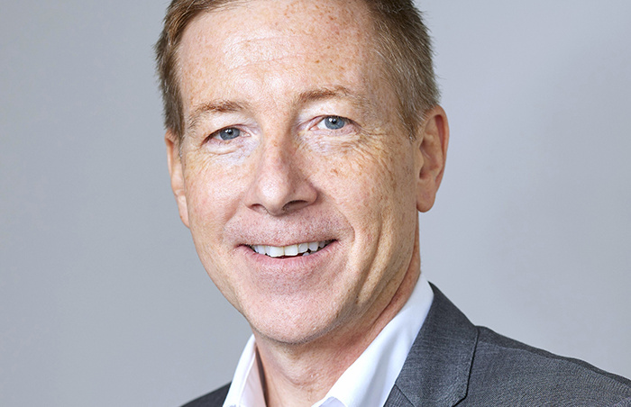 Джон Кейн з Amazon Web Services про використання ШІ у фінансах: ризики та страхування