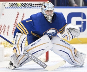 Повідомляється, що Хабс шукає Луукконена в Баффало для допомоги воротарям