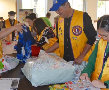 Співавтор: Вам потрібно більше друзів, які не схожі на вас